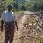 Pekerjaan Tak Tuntas di Desa Lakat, Kades Sebut Nama Lurah Soe