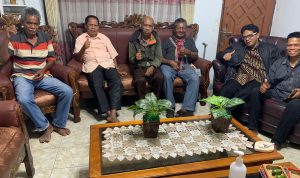 Mantan Sekda TTS Siap Maju Pilkada, Keluarga Selan Dukung Penuh