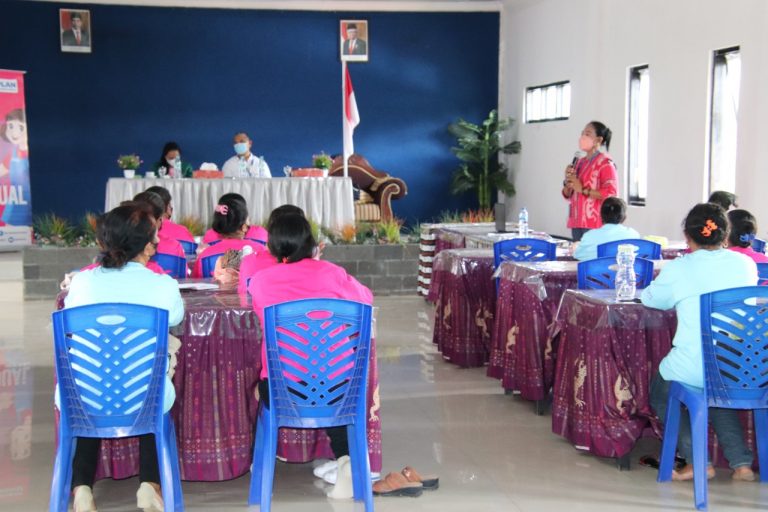Plan Indonesia Gelar Pelatihan PMBA Bagi 33 Kader Posyandu di TTS.
