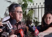 Hasto: Kondisi politik dapat dipahami lewat Lakon Wahyu Cakraningrat