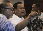 Kemarin, Prabowo umumkan Gibran hingga Ganjar-Mahfud tes kesehatan