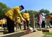 HUT Ke-59 Golkar, Airlangga berziarah ke TMPN Utama Kalibata