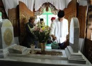 Ganjar Pranowo ziarahi makam pendiri Ponpes Al-Quran Cijantung