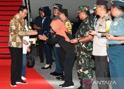 Presiden Jokowi tiba di Sidoarjo hadiri peringatan Hari Santri 2023