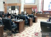Ketua DPRD Bogor pimpin doa untuk Palestina usai rapat paripurna