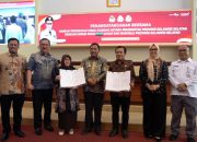 Pemprov Sulsel jadi yang pertama serahkan NPHD bersama KPU-Bawaslu