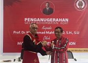 Mahfud MD terima gelar adat kehormatan majelis Latupati Ambon 