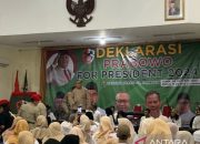 Muzani janjikan susu dan makan siang gratis jika Prabowo jadi presiden