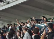 Nonton Soekarno Cup, Ganjar diteriaki “Presiden” oleh para penonton