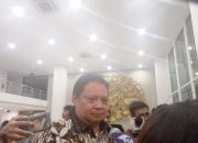 Airlangga: Banyak keluarga Bobby Nasution adalah kader Golkar
