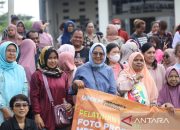 Relawan Ganjar beri pelatihan buat foto produk untuk UKM