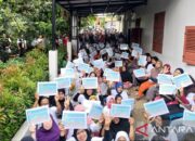 Relawan Ganjar-Mahfud sosialisasi KTP Sakti di CDGM Bekasi