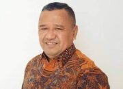 Agustinus Tamo Mba Matahari Pagi Dari Kodi  Oleh Maksimus Ramses Lalongkoe (Akademisi)