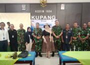 Para anggota TNI Kodim 1604 Kupang mengikuti kegiatan sosialisasi hak dan kewajiban peserta Asabri yang digelar oleh Bank BRI Kupang dan Mekarsari