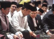 Kemarin, presiden shalat di Istiqlal-Ketua TKN sambangi rumah Mega