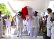 Pj. Wali Kota Kupang Pimpin Prosesi Pemakaman Mendiang Mantan Wakil Wali Kota Kupang dr. Hermanus Man