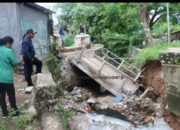 Pj. Wali Kota Kupang Tinjau Jembatan Roboh di Naikoten I