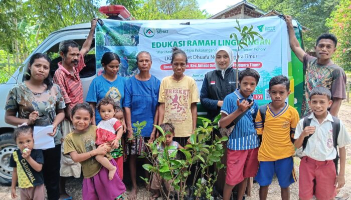 LKC DOMPET DHUAFA   BEKERJASAMA DENGAN BPDAS BENAIN NOELMINA KEMENTERIAN KEHUTANAN UNTUK MENJAGA LINGKUNGAN DENGAN TANAM POHON BUAH DI DESA RAKNAMO