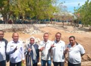 KETUA KOMISI III DPRD LEMBATA HADIRI PELETAKAN BATU PERTAMA PEMBANGUNAN GEDUNG BLK