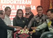 Gubernur NTT Melki Laka Lena Resmi Membuka Fakultas Kedokteran ( UCB )