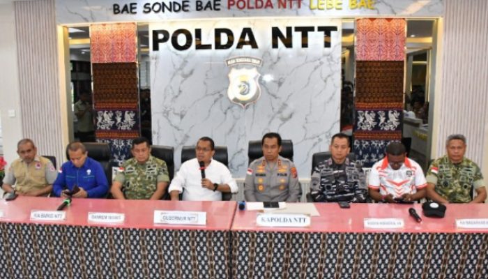 Kapolda NTT dan Gubernur Sampaikan Penanganan Gempa Flores: Fokus Evakuasi, Data Korban, dan Cegah Hoaks